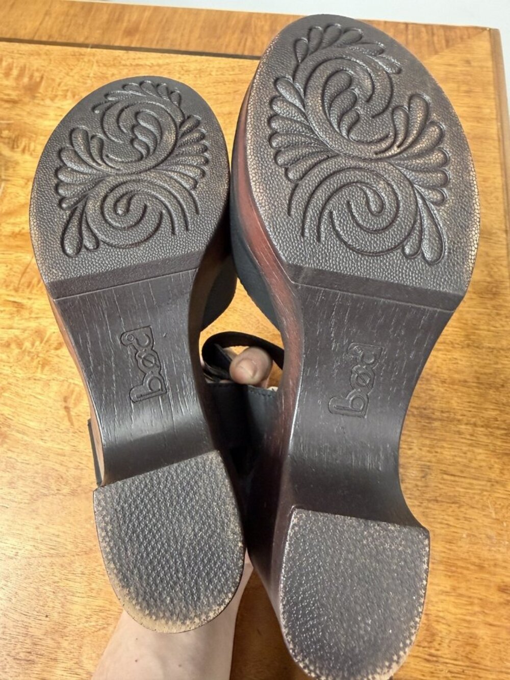 B.O.C. Born Women's 8 Black Natasha Comfort Wedge Sandals Platform Chunky - Picture 6 of 6